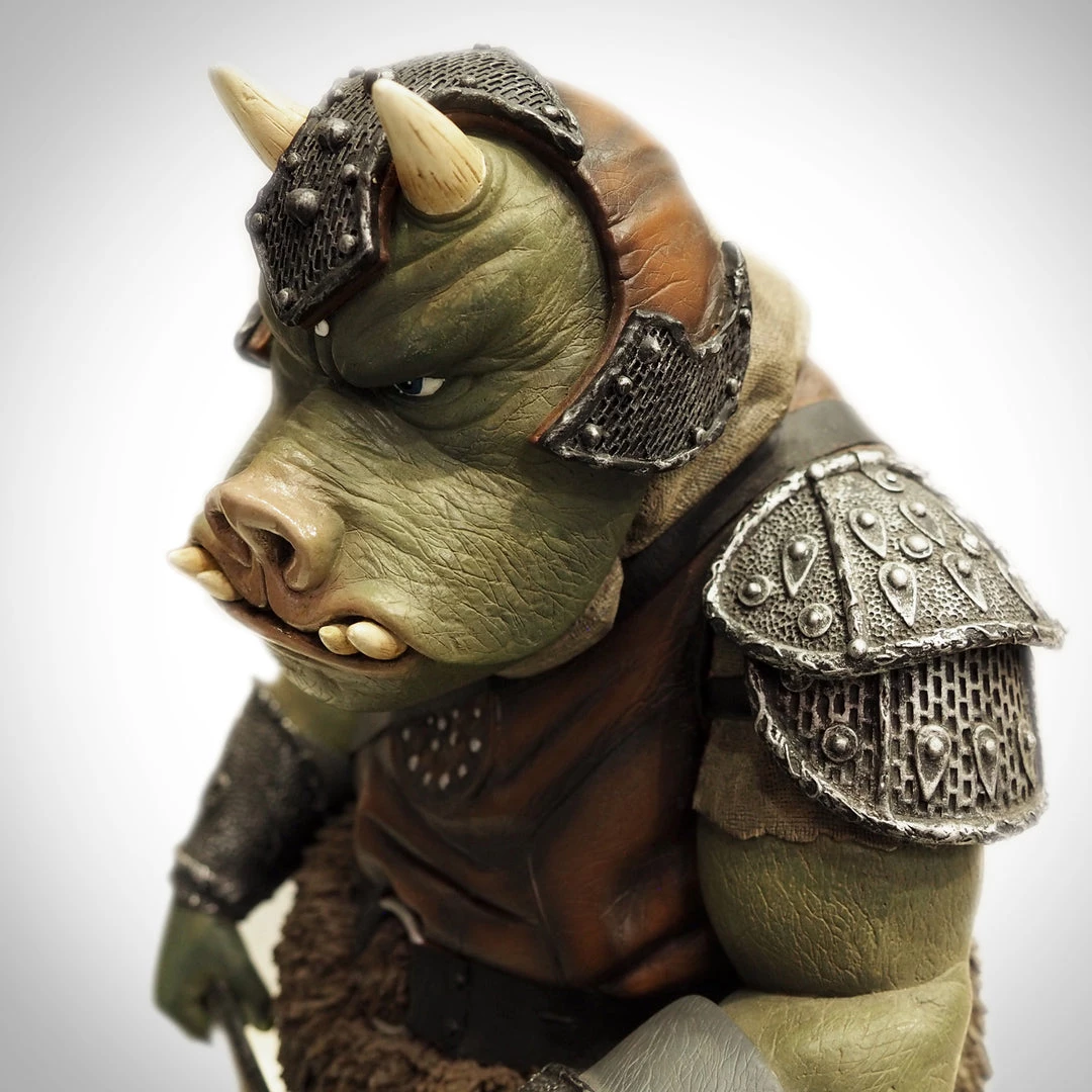 RARE-T Star Wars- Gamorrean Guard Premium 1/5 Scale Statue 9 RARE-T Star Wars- Gamorrean Guard Premium 1/5 Scale Statue