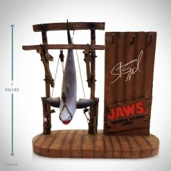 APW Signed Memorabilia Jaws - Hand-Signed Captured Bruce / Jaws Statue By Steven Spielberg 9 APW Signed Memorabilia Jaws - Hand-Signed Captured Bruce / Jaws Statue By Steven Spielberg