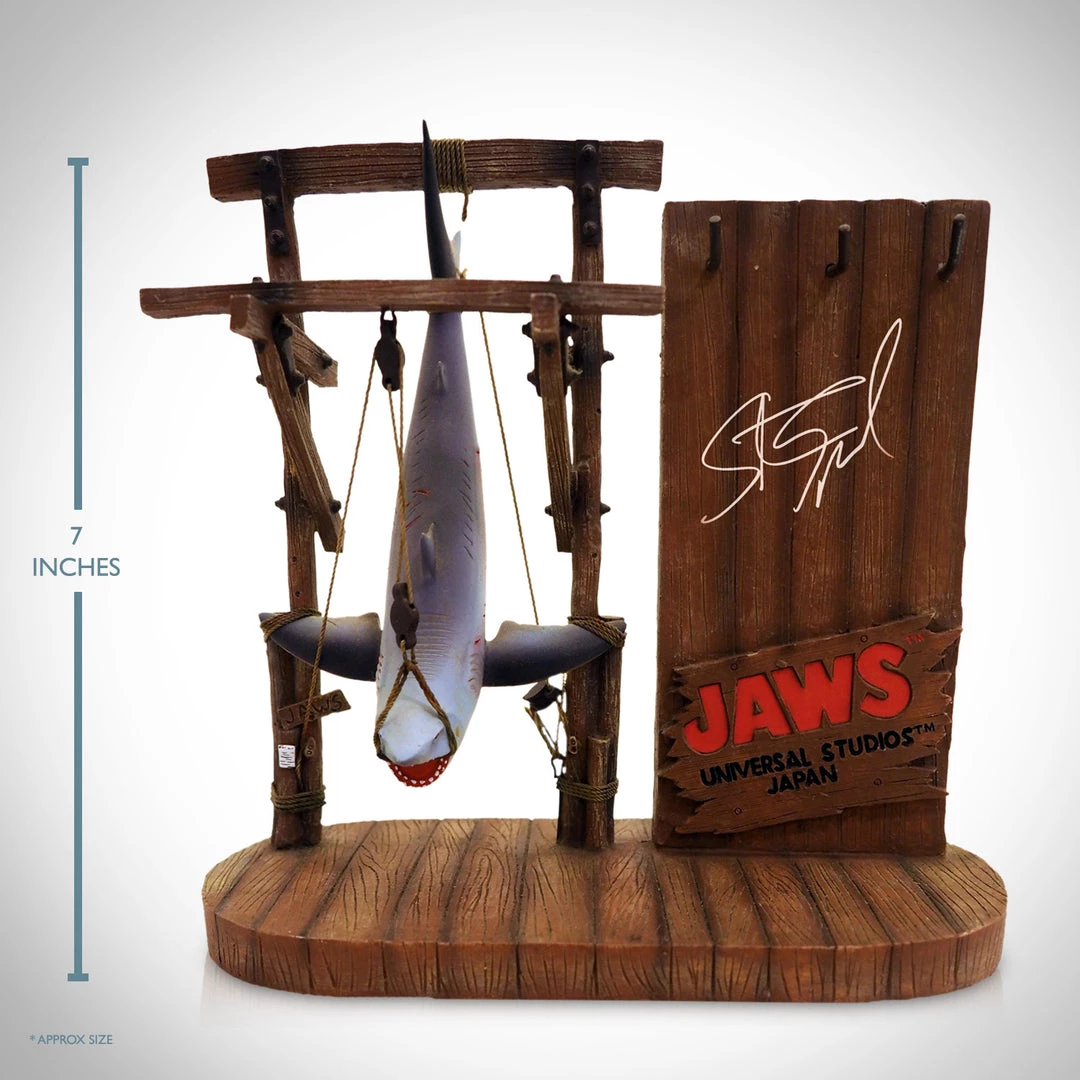 APW Signed Memorabilia Jaws - Hand-Signed Captured Bruce / Jaws Statue By Steven Spielberg 5 APW Signed Memorabilia Jaws - Hand-Signed Captured Bruce / Jaws Statue By Steven Spielberg