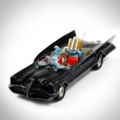 RARE-T Batman- 1966 Adam West Corgi Toys Die-Cast Batmobile Museum Display Die-Cast Vehicles