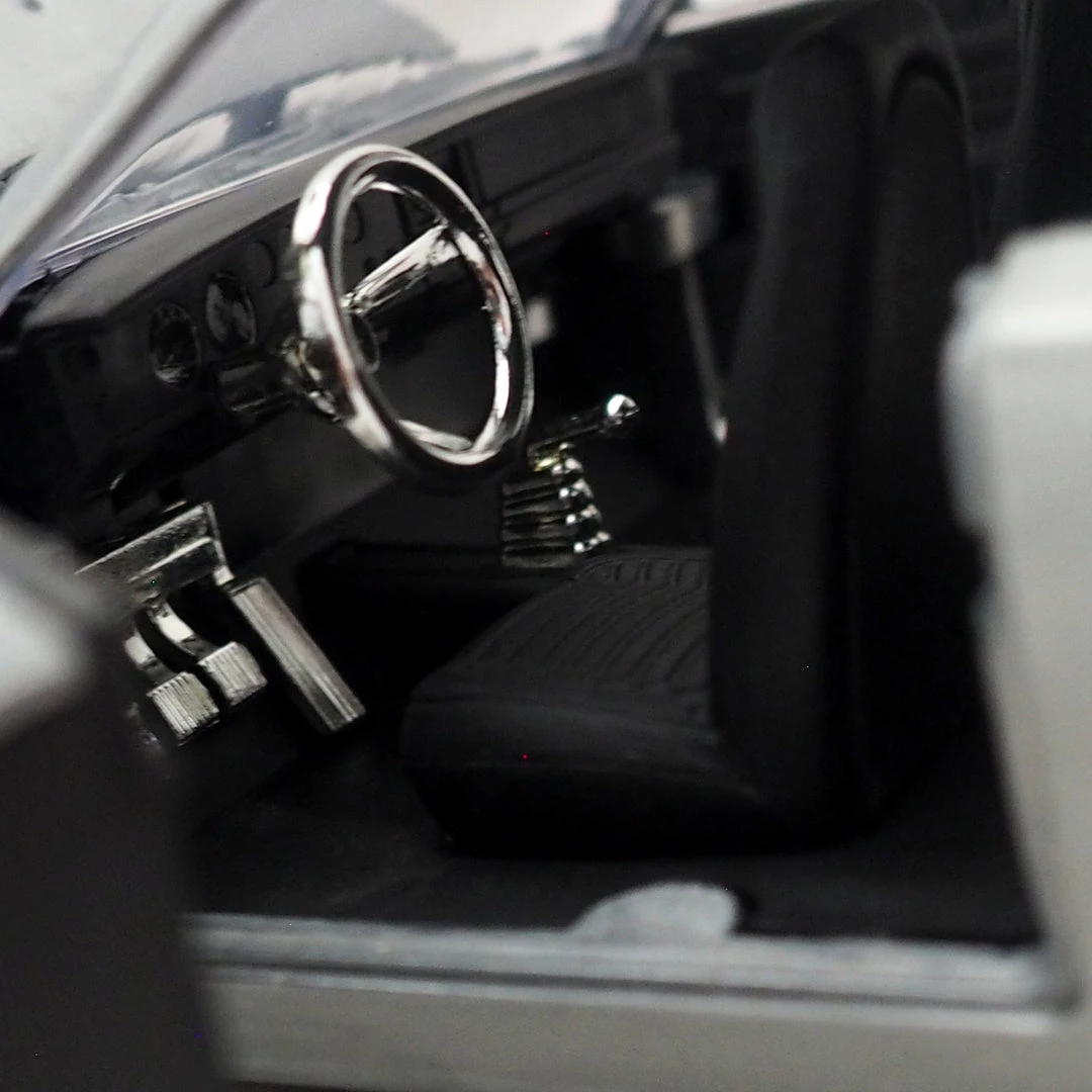 Toy Wonders Die-Cast Vehicles Fast & Furious 7 & F8 Dom's 1968 Dodge Charger R/T Die Cast Car Custom Museum Display 3 Toy Wonders Die-Cast Vehicles Fast & Furious 7 & F8 Dom's 1968 Dodge Charger R/T Die Cast Car Custom Museum Display