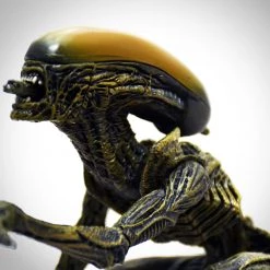 RARE-T 'Aliens - Alien' Statue