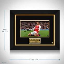 RARE-T Arsenal - Alexis Sanchez Photo Limited Signature Edition Studio Licensed Custom Frame