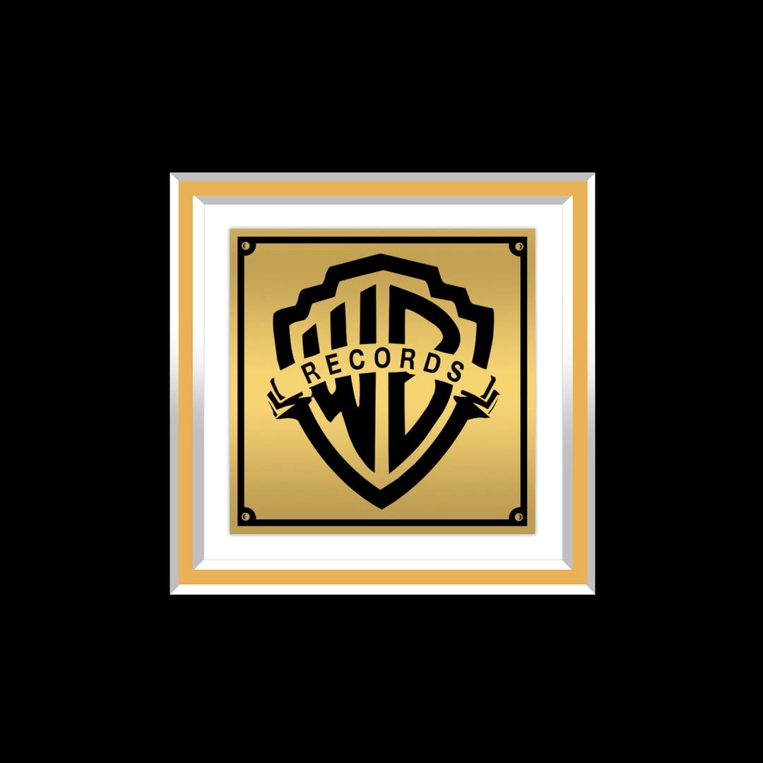 Rare-T Limited Edition Frames Alice Cooper Love It To Death Limited Signature Edition Studio Licensed Gold LP Custom Frame 4 Rare-T Limited Edition Frames Alice Cooper Love It To Death Limited Signature Edition Studio Licensed Gold LP Custom Frame