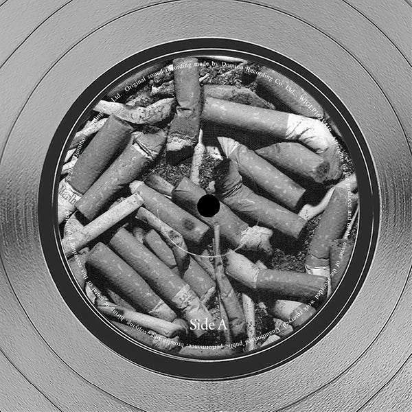 RARE-T Arctic Monkeys - Whatever People Say I Am That’s What I Am Not Platinum LP Limited Signature Edition Studio Licensed Custom Frame 7 RARE-T Arctic Monkeys - Whatever People Say I Am That’s What I Am Not Platinum LP Limited Signature Edition Studio Licensed Custom Frame