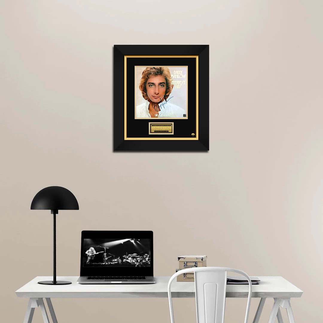 RARE-T Barry Manilow - Greatest Hits LP Cover Limited Signature Edition Studio Licensed Custom Frame 2 RARE-T Barry Manilow - Greatest Hits LP Cover Limited Signature Edition Studio Licensed Custom Frame