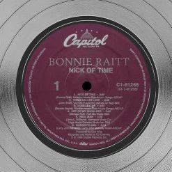 RARE-T Limited Edition Frames Bonnie Raitt - Nick Of Time Platinum LP Limited Signature Edition Studio Licensed Custom Frame 14 RARE-T Limited Edition Frames Bonnie Raitt - Nick Of Time Platinum LP Limited Signature Edition Studio Licensed Custom Frame