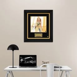 RARE-T Carrie Underwood - Carnival Ride LP Cover Limited Signature Edition Studio Licensed Custom Frame