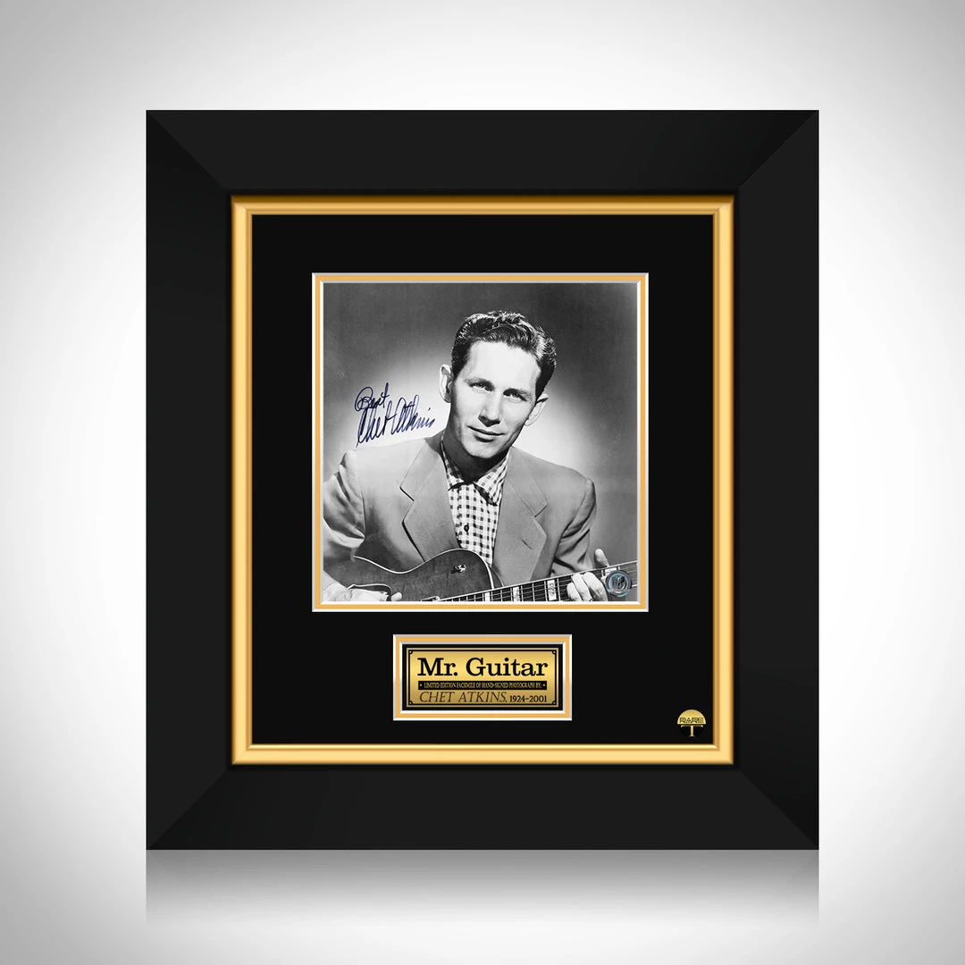 RARE-T Chet Atkins Photo Limited Signature Edition Studio Licensed Custom Frame 1 RARE-T Chet Atkins Photo Limited Signature Edition Studio Licensed Custom Frame