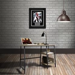 RARE-T Sports Memorabilia Cristiano Ronaldo Juventus Hero Photo Limited Signature Edition FIFA Licensed Custom Frame