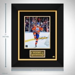 RARE-T Edmonton Oilers - Connor McDavid Photo Limited Signature Edition Studio Licensed Custom Frame Sports Memorabilia 9 RARE-T Edmonton Oilers - Connor McDavid Photo Limited Signature Edition Studio Licensed Custom Frame Sports Memorabilia