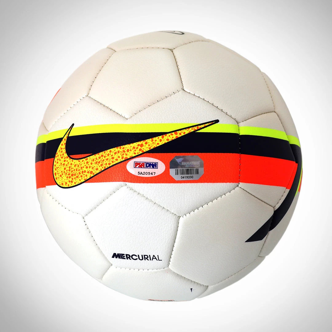 PPC Cristiano Ronaldo - Certified Juventus PSA/DNA Authenticated Hand-Signed Soccer Ball Custom Museum Display Signed Memorabilia 5 PPC Cristiano Ronaldo - Certified Juventus PSA/DNA Authenticated Hand-Signed Soccer Ball Custom Museum Display Signed Memorabilia