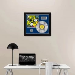 RARE-T De La Soul - Three Feet High Platinum LP Limited Signature Edition Studio Licensed Custom Frame 13 RARE-T De La Soul - Three Feet High Platinum LP Limited Signature Edition Studio Licensed Custom Frame