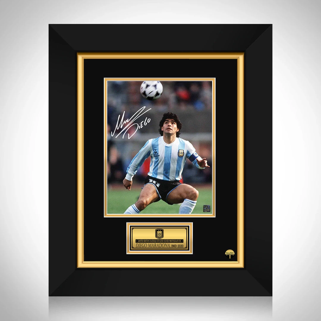 RARE-T Diego Armando Maradona Memorial Photo Limited Signature Edition Licensed Custom Frame 1 RARE-T Diego Armando Maradona Memorial Photo Limited Signature Edition Licensed Custom Frame