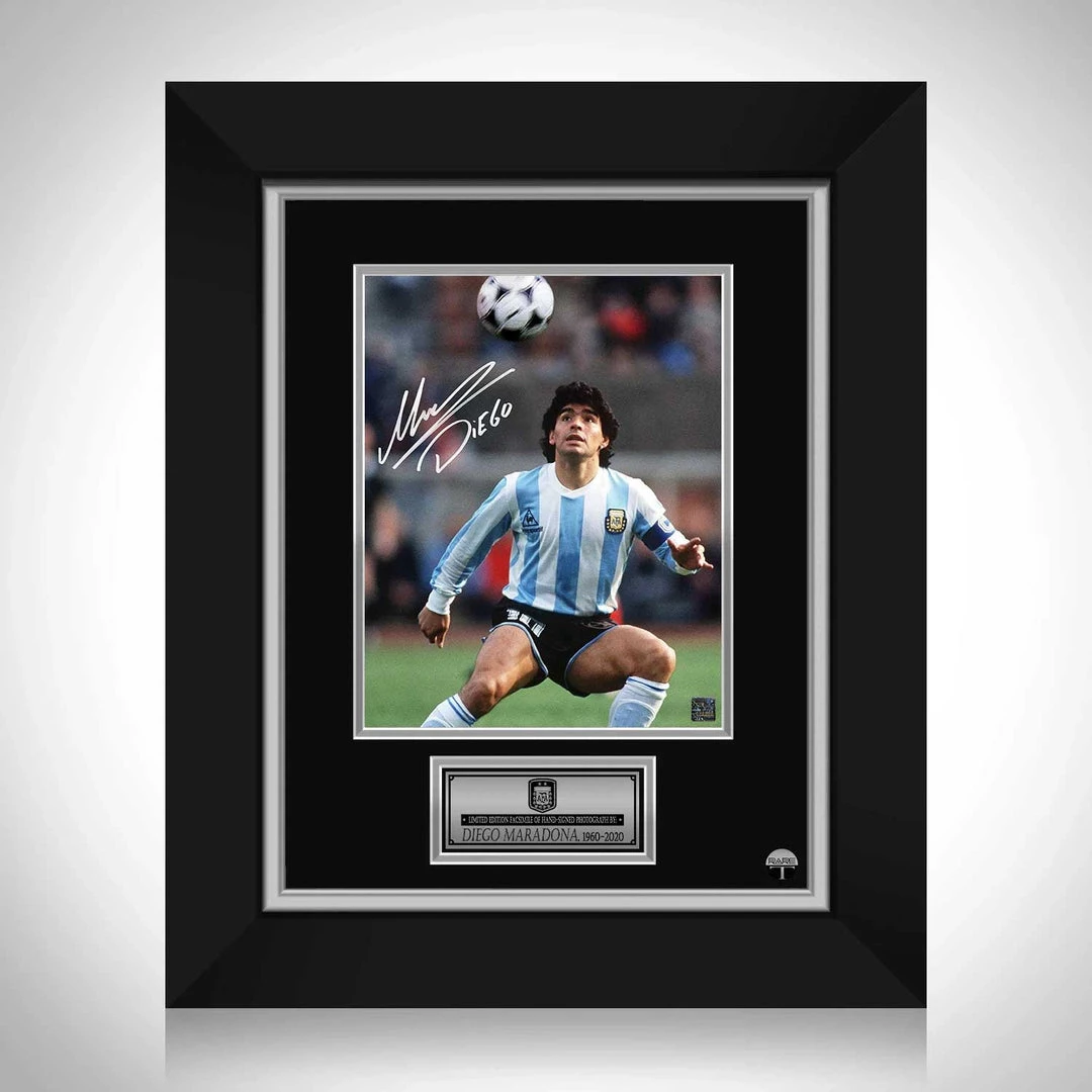 RARE-T Diego Armando Maradona Memorial Photo Limited Signature Edition Licensed Custom Frame 8 RARE-T Diego Armando Maradona Memorial Photo Limited Signature Edition Licensed Custom Frame