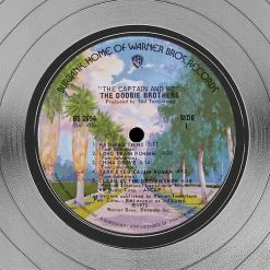 RARE-T The Doobie Brothers - The Captain And Me Platinum LP Limited Signature Edition Studio Licensed Custom Frame 19 RARE-T The Doobie Brothers - The Captain And Me Platinum LP Limited Signature Edition Studio Licensed Custom Frame
