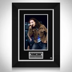 RARE-T Pearl Jam - Eddie Vedder Photo Limited Signature Edition Studio Licensed Custom Frame