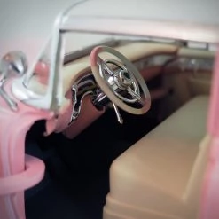 Toy Wonders Elvis Presley-1955 Pink Cadillac Fleetwood Series 60-Limited Edition DIE-CAST Car