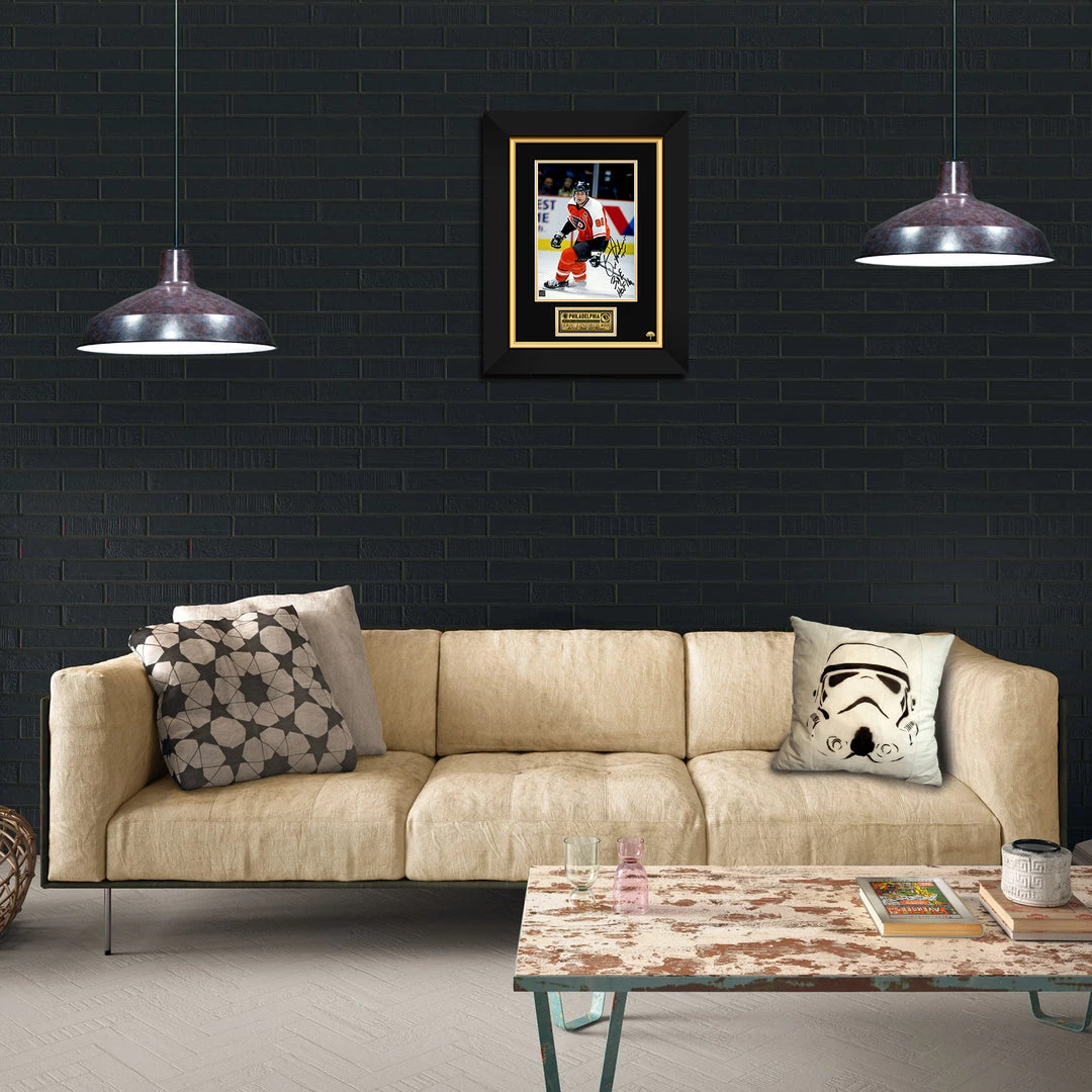 RARE-T Philadelphia Flyers - Eric Lindros Photo Limited Signature Edition Studio Licensed Custom Frame 2 RARE-T Philadelphia Flyers - Eric Lindros Photo Limited Signature Edition Studio Licensed Custom Frame