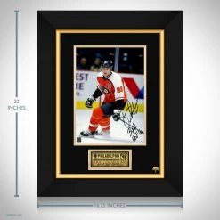 RARE-T Philadelphia Flyers - Eric Lindros Photo Limited Signature Edition Studio Licensed Custom Frame 9 RARE-T Philadelphia Flyers - Eric Lindros Photo Limited Signature Edition Studio Licensed Custom Frame