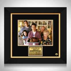 RARE-T Everybody Loves Raymond Cast Photo Limited Signature Edition Studio Licensed Custom Frame Limited Edition Frames