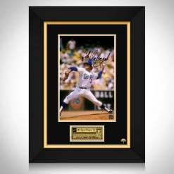 RARE-T Los Angeles Dodgers - Fernando Valenzuela Photo Limited Signature Edition Studio Licensed Custom Frame Sports Memorabilia