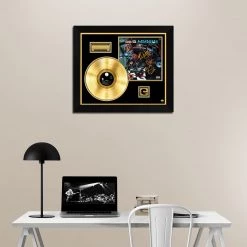 RARE-T Limited Edition Frames Genius/GZA - Liquid Swords Gold LP Limited Signature Edition Studio Licensed Custom Frame