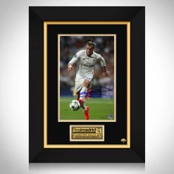 RARE-T NEW Real Madrid - Gareth Bale Photo Limited Signature Edition Studio Licensed Custom Frame