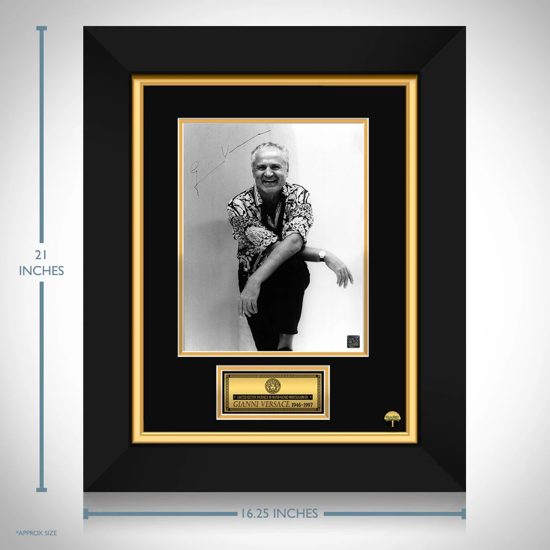 RARE-T Limited Edition Frames Gianni Versace Memorial Photo Limited Signature Edition Studio Licensed Custom Frame 4 RARE-T Limited Edition Frames Gianni Versace Memorial Photo Limited Signature Edition Studio Licensed Custom Frame