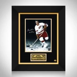 RARE-T Limited Edition Frames Detroit Red Wings - Gordie Howe Limited Signature Edition Studio Licensed Photo Custom Frame