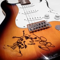 PPC Guns N 'Roses- Beckett Certified Hand-Signed Sunburst Fender Squier Guitar By Slash Custom Frame