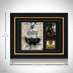 RARE-T The Hobbit Battle Of The Five Armies Script Limited Signature Edition Studio Licensed Custom Frame 18 RARE-T The Hobbit Battle Of The Five Armies Script Limited Signature Edition Studio Licensed Custom Frame