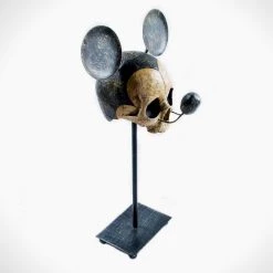 RARE-T Collectible Statues Mickey -Rip Skull Handcrafted Statue / Stand 8 RARE-T Collectible Statues Mickey -Rip Skull Handcrafted Statue / Stand