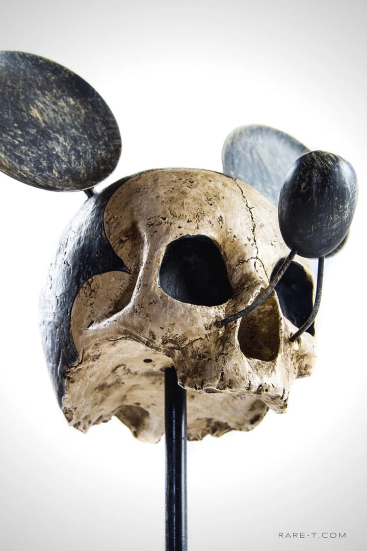 RARE-T Collectible Statues Mickey -Rip Skull Handcrafted Statue / Stand 3 RARE-T Collectible Statues Mickey -Rip Skull Handcrafted Statue / Stand