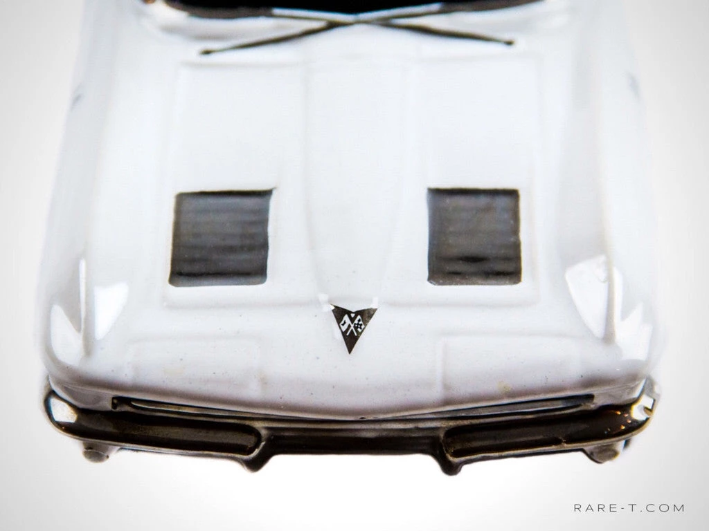 RARE-T Corvette 1963 Stingray-Split Window Limited Edition 1977 Decanter 4 RARE-T Corvette 1963 Stingray-Split Window Limited Edition 1977 Decanter