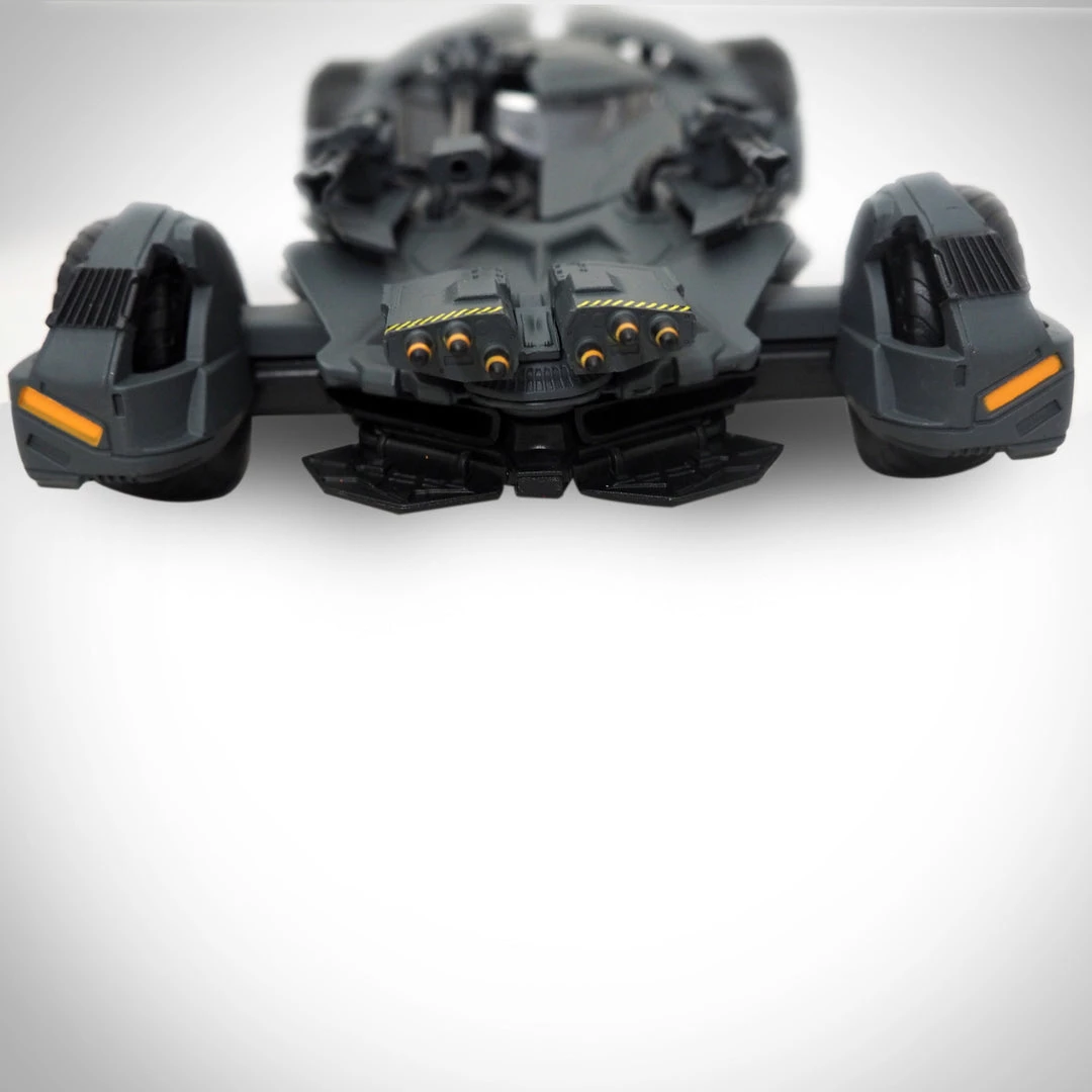 Toy Wonders Justice League Batmobile Die Cast Car Custom Museum Display 2 Toy Wonders Justice League Batmobile Die Cast Car Custom Museum Display