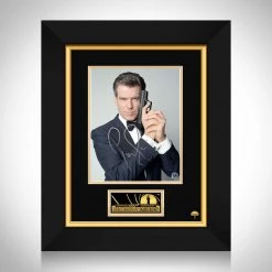 RARE-T Limited Edition Frames James Bond - 'Pierce Brosnan' Photo Limited Signature Edition Studio Licensed Custom Frame 15 RARE-T Limited Edition Frames James Bond - 'Pierce Brosnan' Photo Limited Signature Edition Studio Licensed Custom Frame