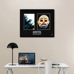 Rare-T Batman Dark Knight Limited Signature Edition Joker Photo & Clown Mask Shadow Box Custom Frame 8 Rare-T Batman Dark Knight Limited Signature Edition Joker Photo & Clown Mask Shadow Box Custom Frame