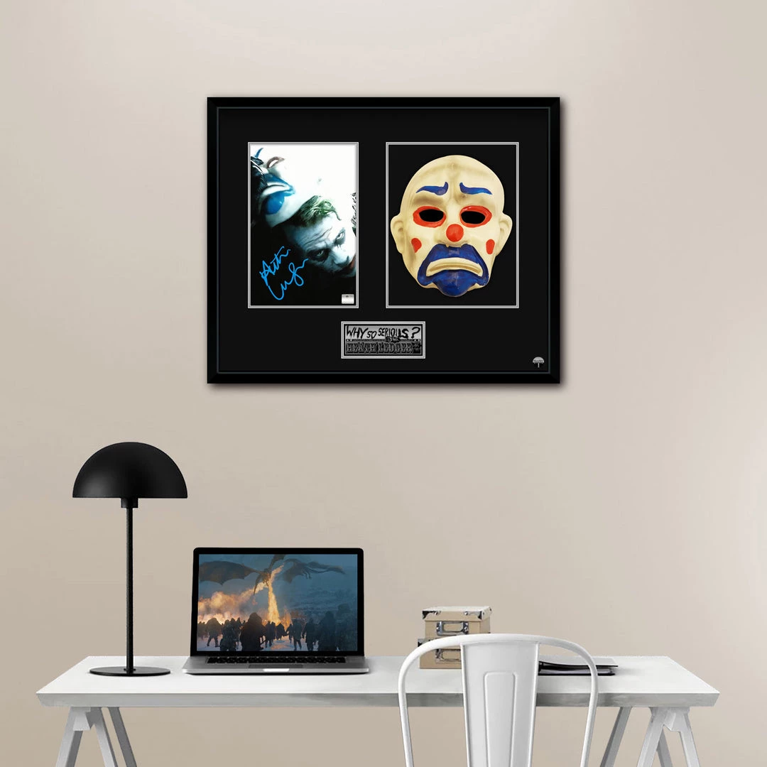Rare-T Batman Dark Knight Limited Signature Edition Joker Photo & Clown Mask Shadow Box Custom Frame 3 Rare-T Batman Dark Knight Limited Signature Edition Joker Photo & Clown Mask Shadow Box Custom Frame