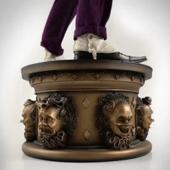 RARE-T The Joker- Holding Swords Sideshow Collectibles Limited Edition Premium Format 1/4 Scale Statue