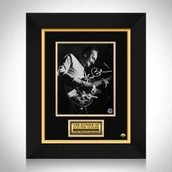 RARE-T The Father Of Electric Guitar 'Les Paul' Photo Limited Signature Edition Studio Licensed Custom Frame Limited Edition Frames