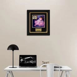 RARE-T Linda Ronstadt - What's New LP Cover Limited Signature Edition Studio Licensed Custom Frame Limited Edition Frames 8 RARE-T Linda Ronstadt - What's New LP Cover Limited Signature Edition Studio Licensed Custom Frame Limited Edition Frames