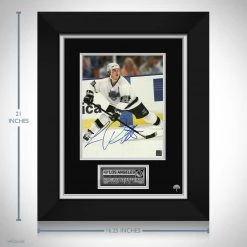 RARE-T Sports Memorabilia Los Angeles Kings - Luc Robitaille Photo Limited Signature Edition Studio Licensed Custom Frame 9 RARE-T Sports Memorabilia Los Angeles Kings - Luc Robitaille Photo Limited Signature Edition Studio Licensed Custom Frame