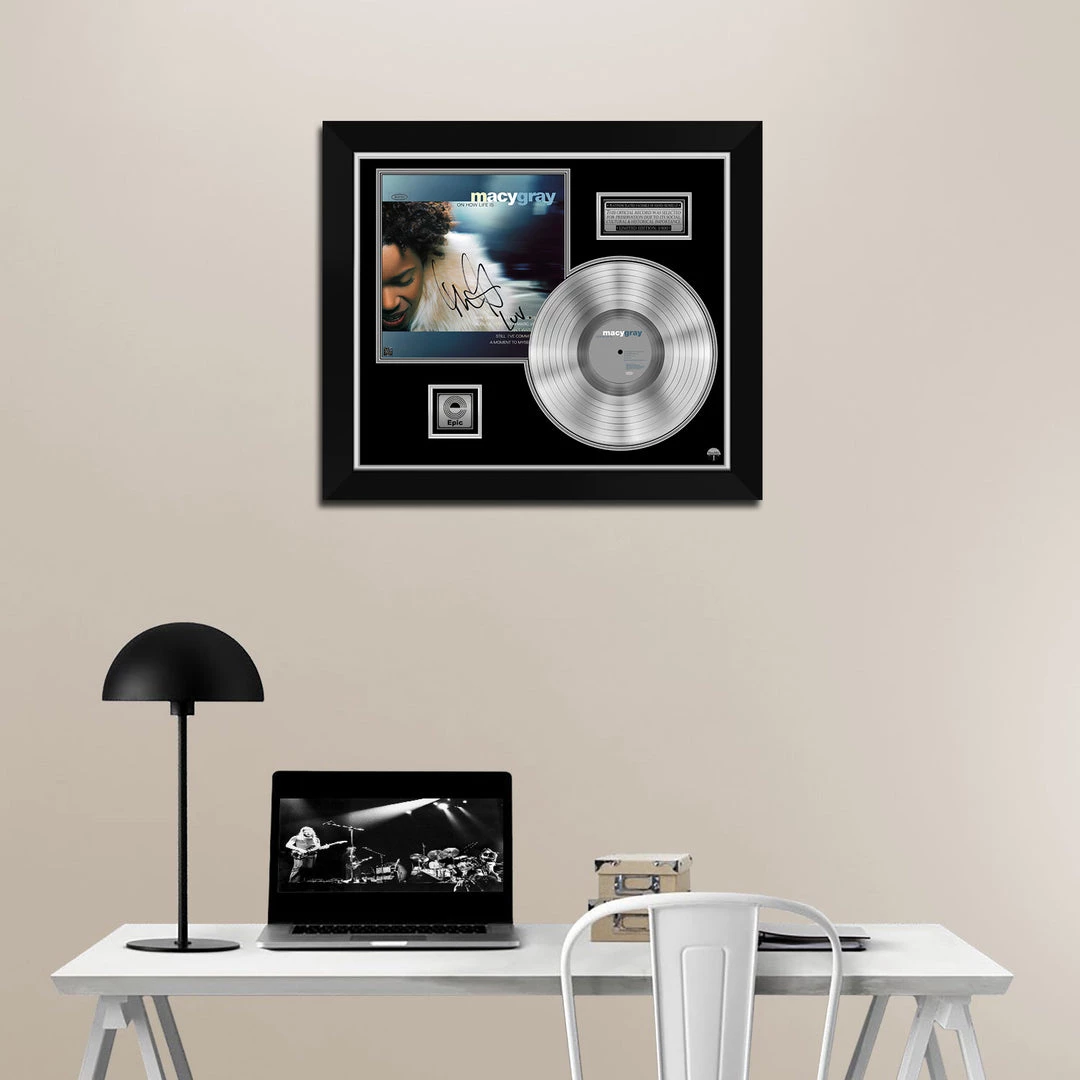 RARE-T Macy Gray - On How Life Is Platinum LP Limited Signature Edition Studio Licensed Custom Frame 2 RARE-T Macy Gray - On How Life Is Platinum LP Limited Signature Edition Studio Licensed Custom Frame