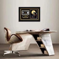 RARE-T Limited Edition Frames Nightmare Before Christmas Photo & VHS Limited Signature Edition Studio Licensed Custom Frame