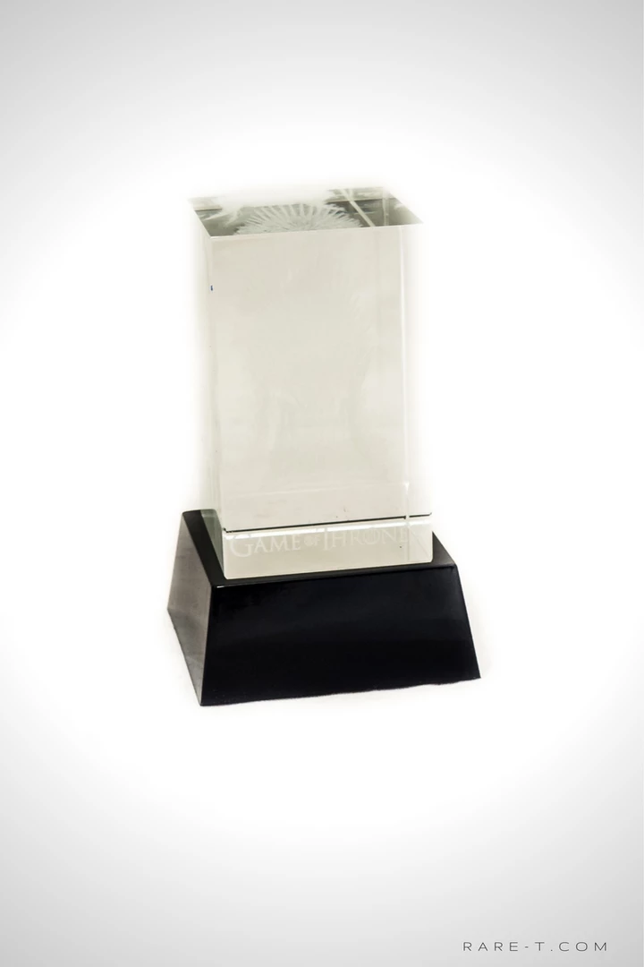 MIMI Game Of Thrones - Iron Throne Crystal Display Swords & Props 2 MIMI Game Of Thrones - Iron Throne Crystal Display Swords & Props