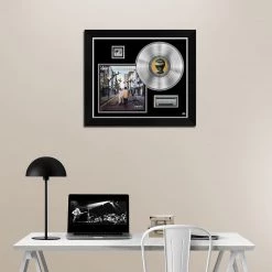 RARE-T Oasis What’s The Story Morning Glory Platinum LP Limited Signature Edition Studio Licensed Custom Frame Limited Edition Frames 14 RARE-T Oasis What’s The Story Morning Glory Platinum LP Limited Signature Edition Studio Licensed Custom Frame Limited Edition Frames