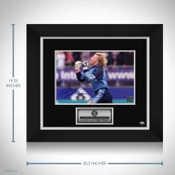RARE-T FC Bayern Munich Oliver Kahn Limited Signature Edition Studio Licensed Photo Custom Frame Sports Memorabilia