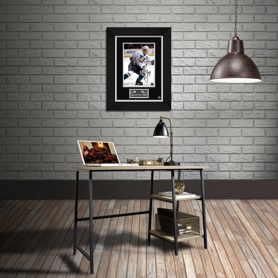 RARE-T Limited Edition Frames Anaheim Mighty Ducks - Paul Kariya Photo Limited Signature Edition Studio Licensed Custom Frame 2 RARE-T Limited Edition Frames Anaheim Mighty Ducks - Paul Kariya Photo Limited Signature Edition Studio Licensed Custom Frame