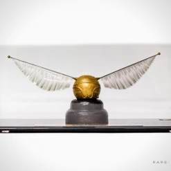 RARE-T Collectible Statues Harry Potter - Golden Snitch Hand Painted With Museum Display 8 RARE-T Collectible Statues Harry Potter - Golden Snitch Hand Painted With Museum Display